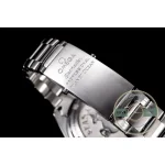 Screw-down caseback of the superclone Omega Seamaster Planet Ocean 600M in 42mm steel