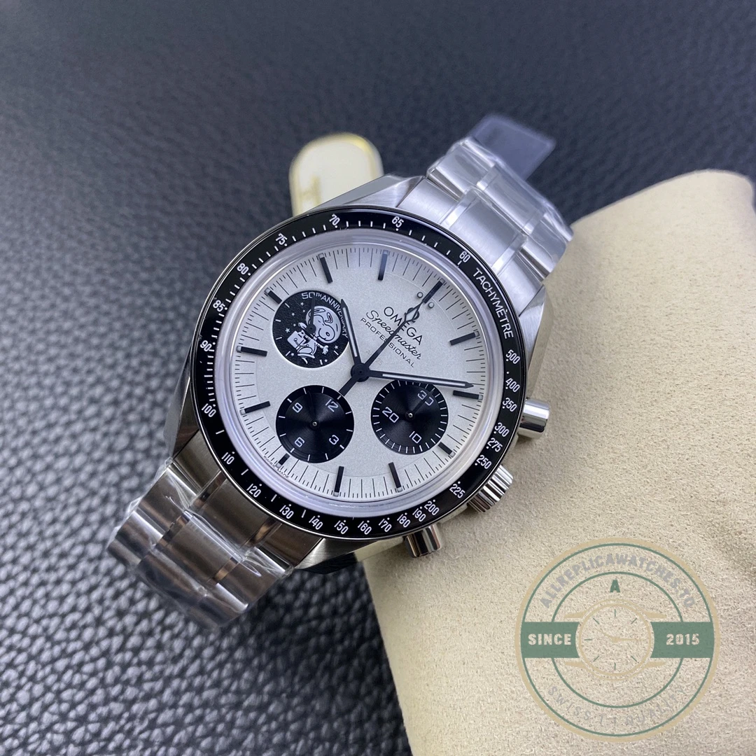 Replica Omega Speedmaster 310.32.42.50.02.001 - High-Grade Replica Watch
