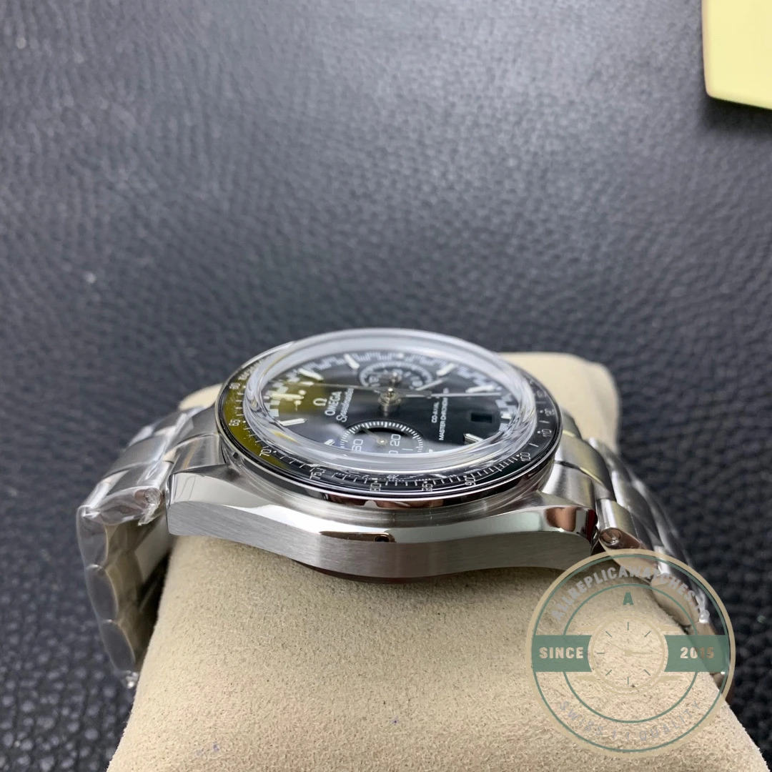 Replica Omega Speedmaster 329.30.44.51.01.001 - 1:1 Swiss Replica Watch