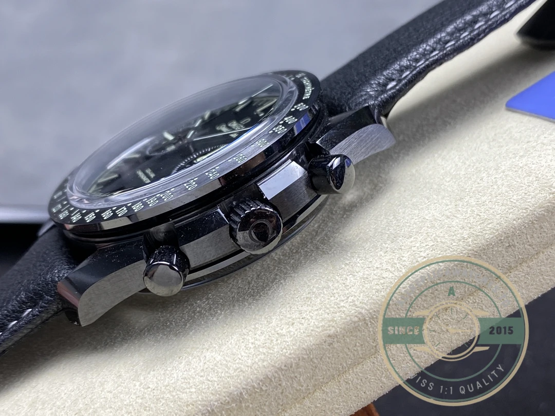 Replica Omega Speedmaster Black 311.92.44.51.01.004 - Factory Super Clone Watch