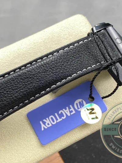 Replica Omega Speedmaster Black 311.92.44.51.01.004 - Swiss-Made Clone Watch
