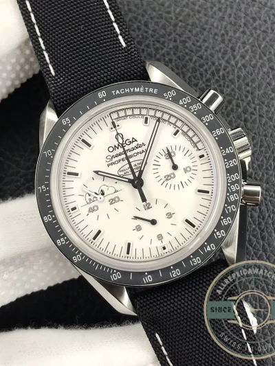 Replica Omega Speedmaster White Dial 311.32.42.30.04.003 - Premium Super Clone Watch