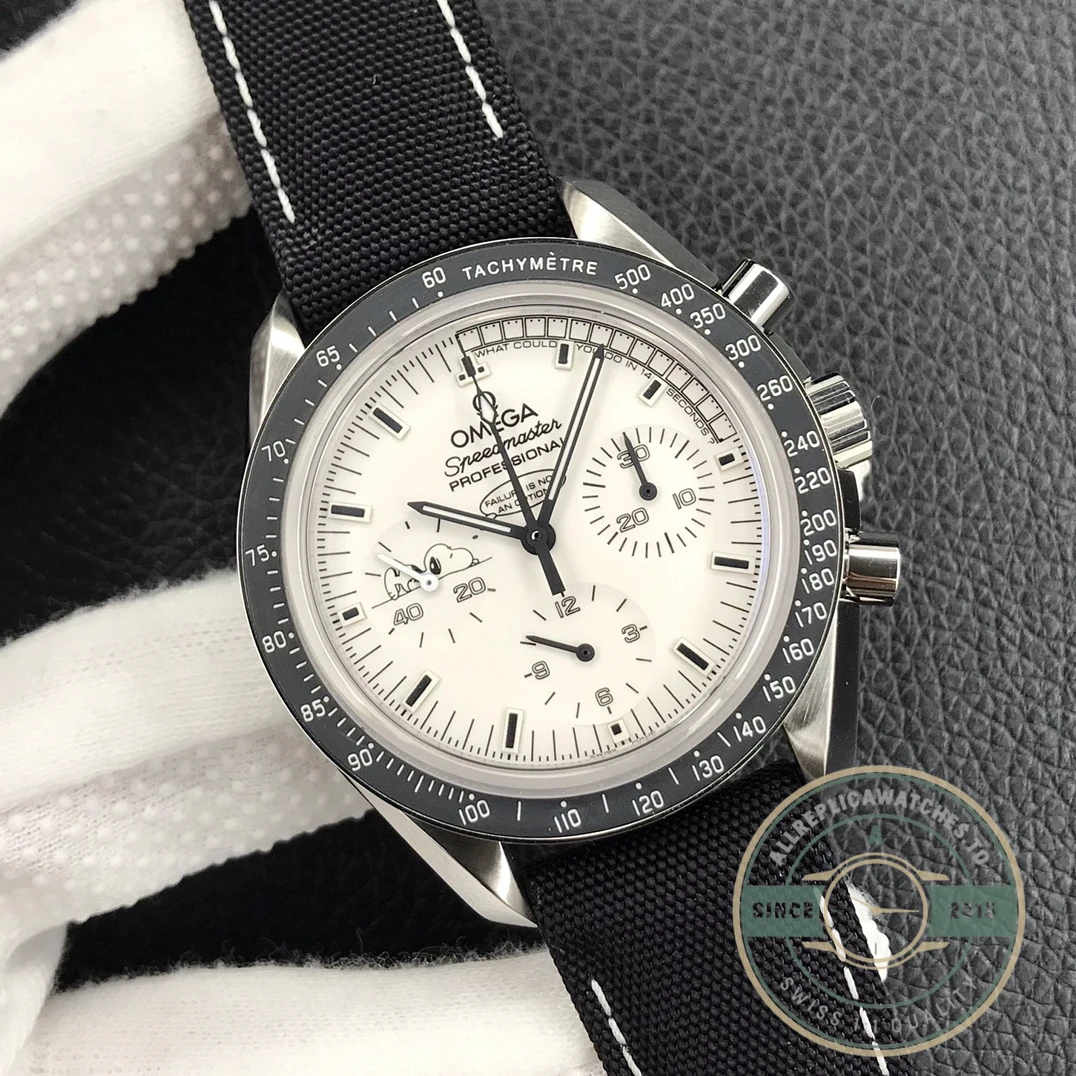 Replica Omega Speedmaster White Dial 311.32.42.30.04.003 - Premium Super Clone Watch