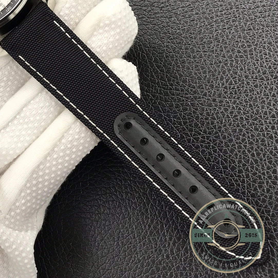 Replica Omega Speedmaster White Dial 311.32.42.30.04.003 - Affordable Super Clone Watch