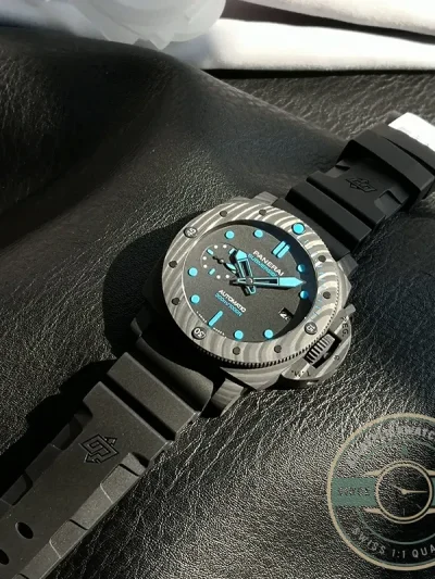 Replica Panerai Submersible Carbotech PAM00960 - Top-Tier Swiss Replica Watch