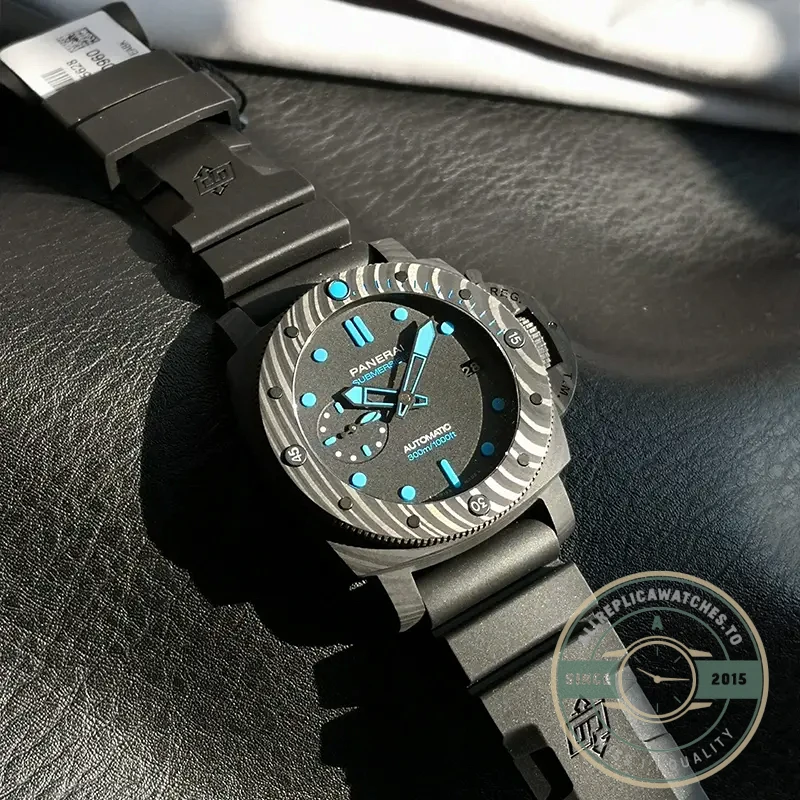 Replica Panerai Submersible Carbotech PAM00960 - High-Grade Replica Watch