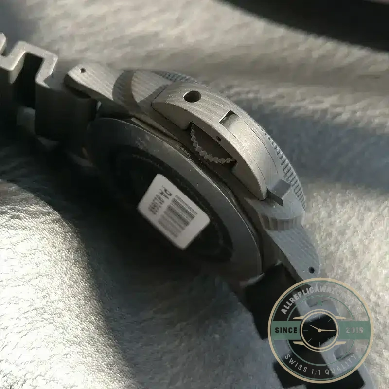 Replica Panerai Submersible Carbotech PAM00960 - Factory Super Clone Watch