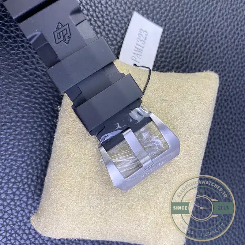 Replica Panerai Submersible GMT Navy SEALs PAM1323 - Budget Luxury Replica Watch