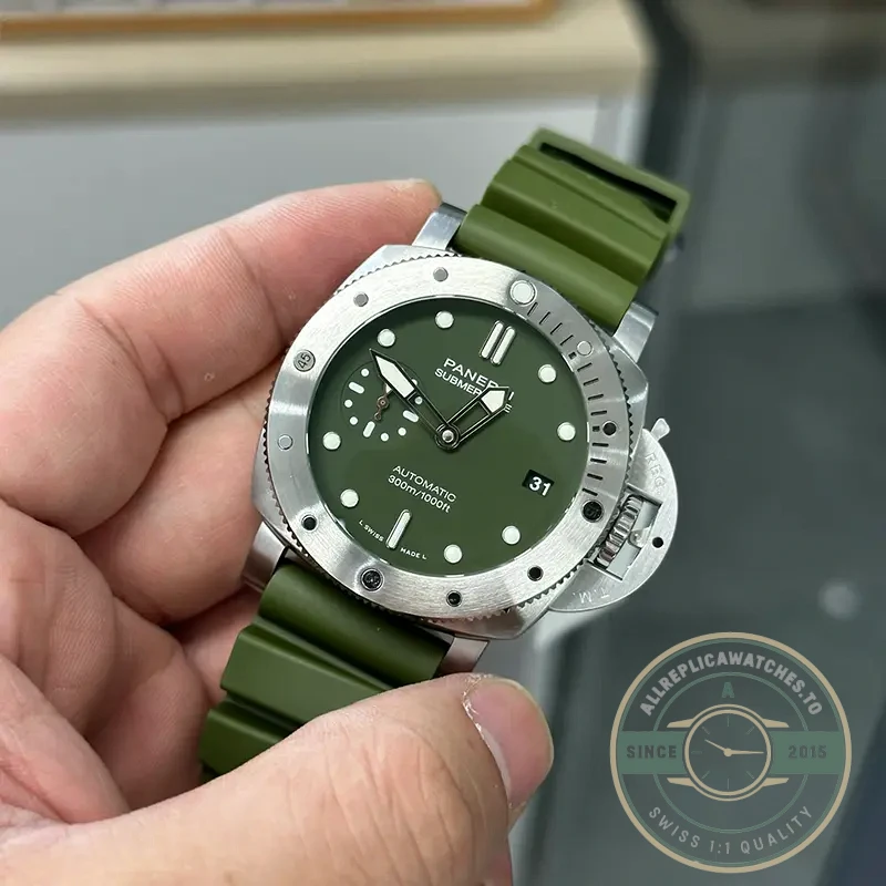 Replica Panerai Submersible Matte-Green PAM1055 - Premium Super Clone Watch