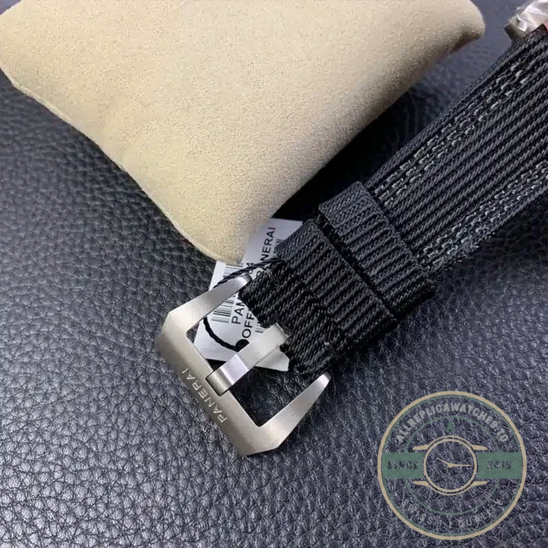 Replica Panerai Submersible PAM 984 Mike Horn Edition - Affordable Super Clone Watch