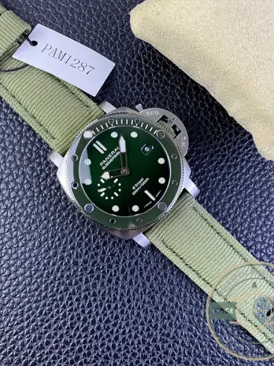 Replica Panerai Submersible PAM1287 QuarantaQuattro Verde Smeraldo - Premium Super Clone Watch