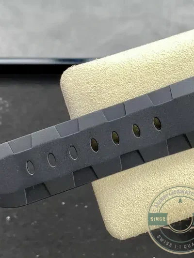 Replica Panerai Submersible Pam1324 - Swiss-Made Clone Watch