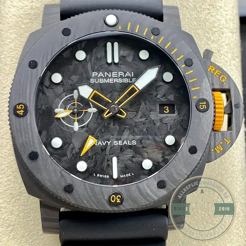 Replica Panerai Submersible Pam1324 - Luxury Replica Watch