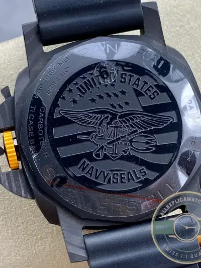 Replica Panerai Submersible Pam1324 - Premium Super Clone Watch