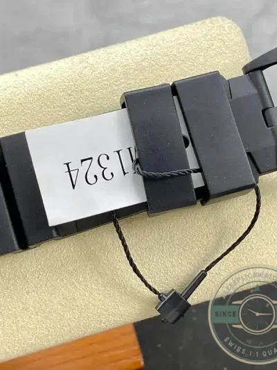 Replica Panerai Submersible Pam1324 - Luxury Replica Watch