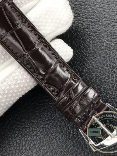 Replica Patek Philippe DATE, SWEEP SECONDS. 39 mm, White gold, 5227J-001 - Luxury Replica Watch