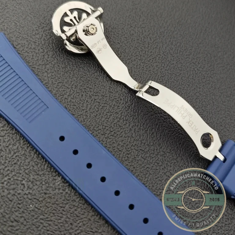 Replica Patek Philippe Nautilus Rubber Straps - Premium Super Clone Watch