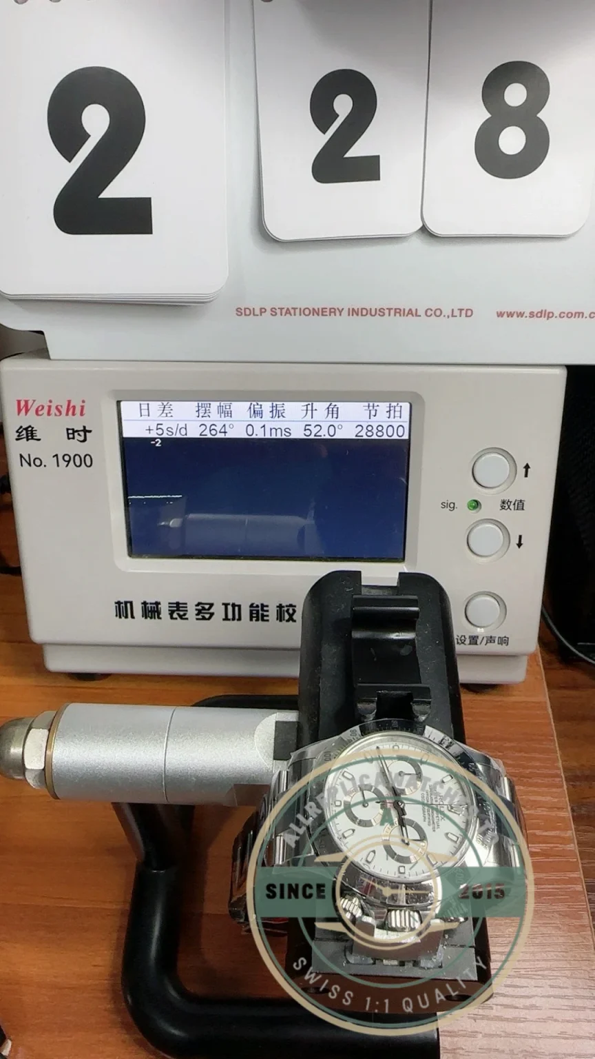 Replica Rolex Daytona 116520-78590 40mm White - Budget Luxury Replica Watch