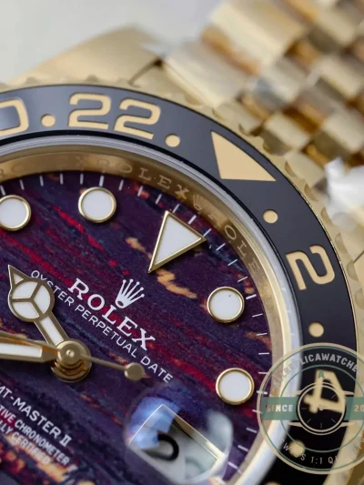 Replica Rolex GMT-Master II Tiger Iron Dial 40mm 126718GRNR - Affordable Super Clone Watch