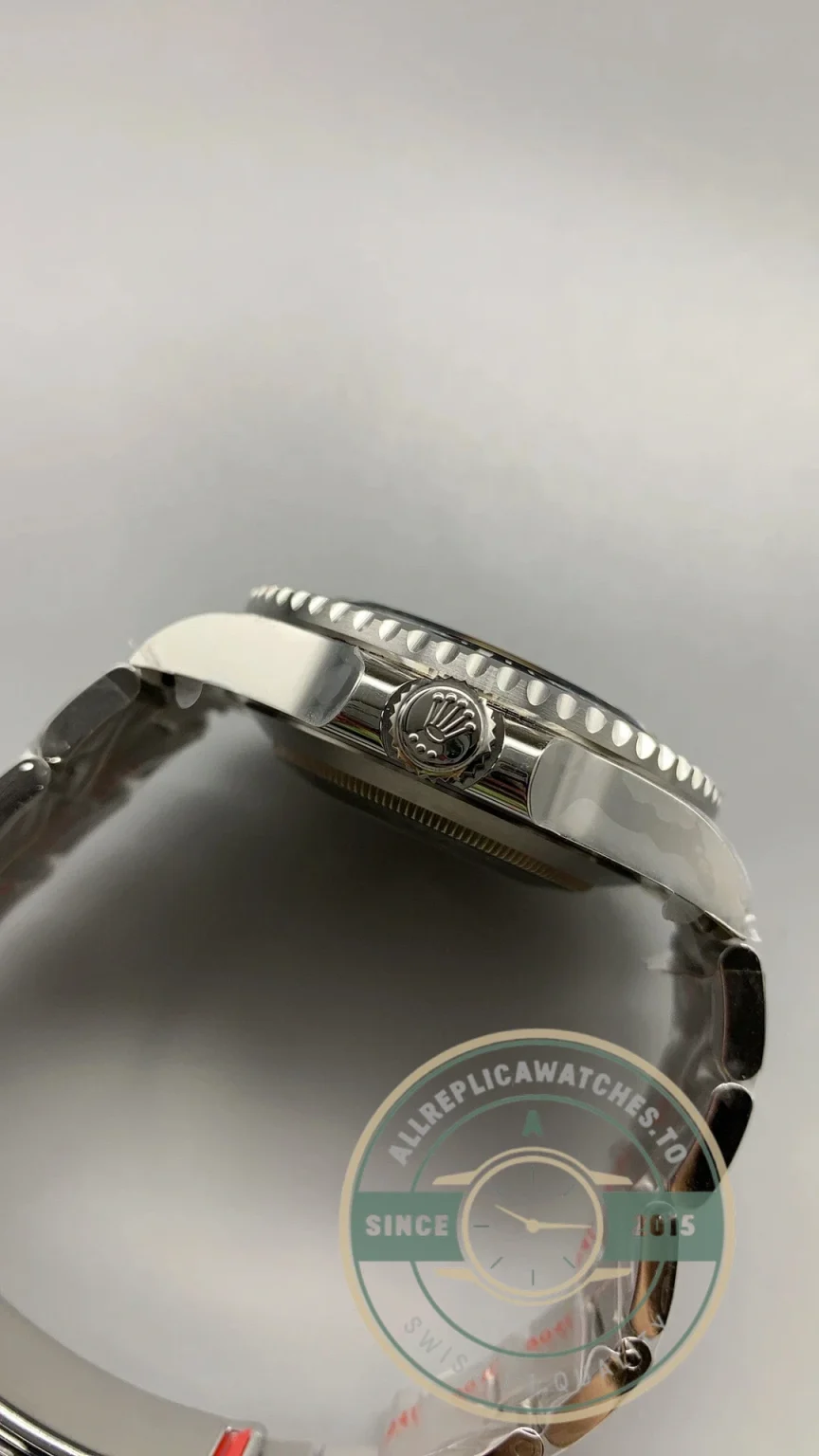 Replica Rolex Sea-Dweller Series m126600-0001 43mm - High-Grade Replica Watch