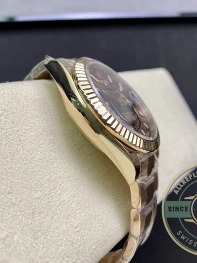Replica Rolex Sky-Dweller 326935 42mm Chocolate Dial - Swiss Movement Replica Watch