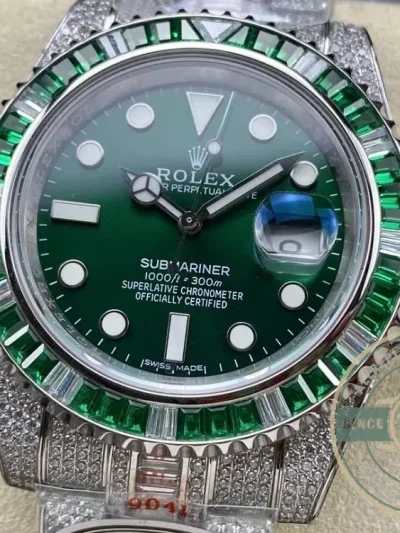 Replica Rolex Submariner Iced Out 116610LV-2 41mm Green Dial - High-Grade Replica Watch