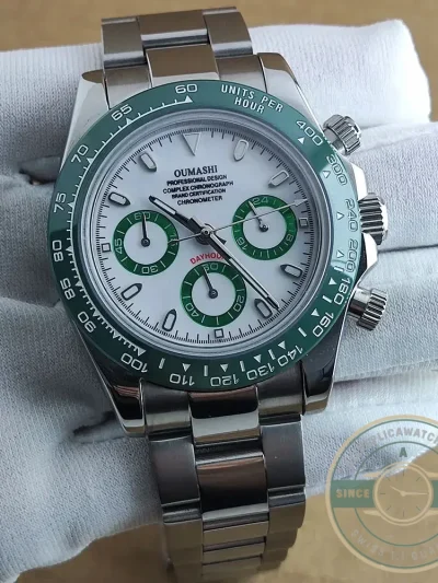 Replica Rolex Super Universe Chronograph Daytona 116500 Green Bezel - Budget Luxury Replica Watch