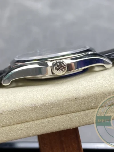 Replica Vacheron Constantin Fiftysix 40mm 4600E/000A-B442 - Top-Tier Swiss Replica Watch