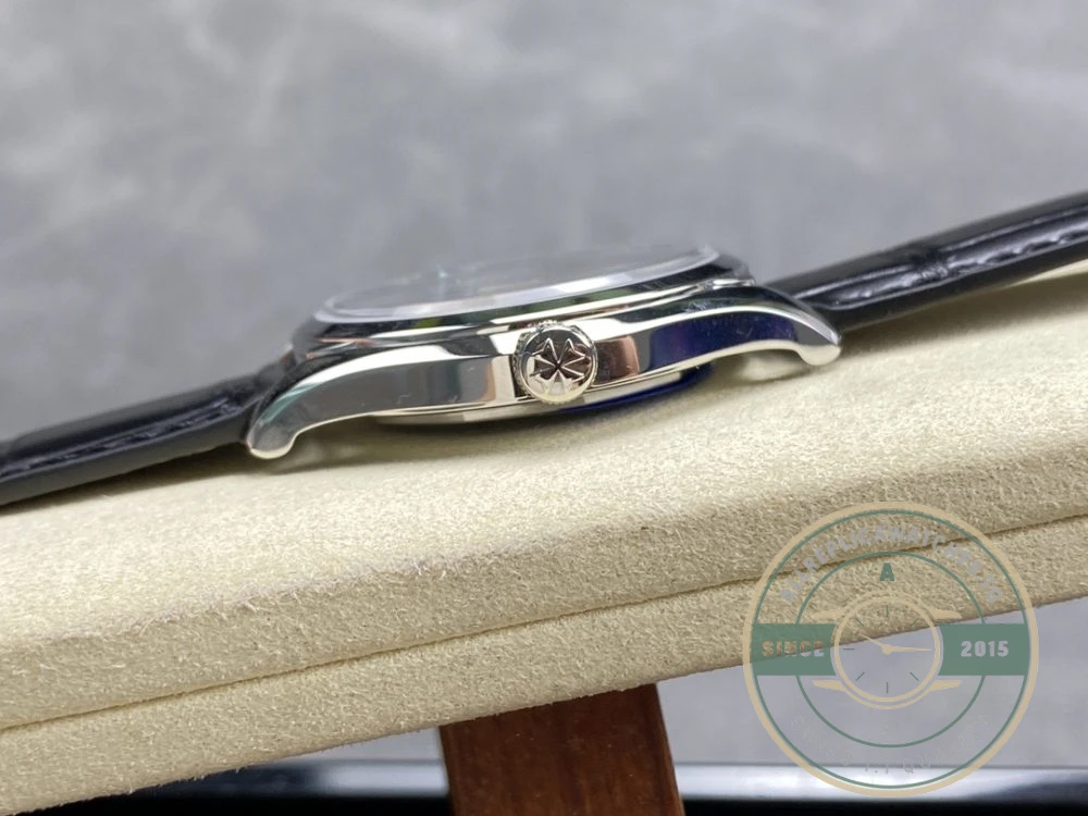 Replica Vacheron Constantin Fiftysix 40mm 4600E/000A-B442 - Top-Tier Swiss Replica Watch