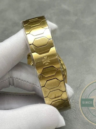 Replica Vacheron Constantin Historiques 4200H222J-B935 Yellow Gold - Swiss Movement Replica Watch