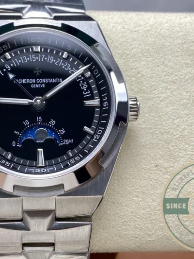 Replica Vacheron Constantin Overseas Series 4000V, 41mm Black Dial - Best Quality Replica Watch