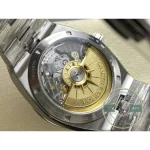 Replica Vacheron Constantin Overseas Series 4000V, White Dial 41mm - Swiss Movement Replica Watch