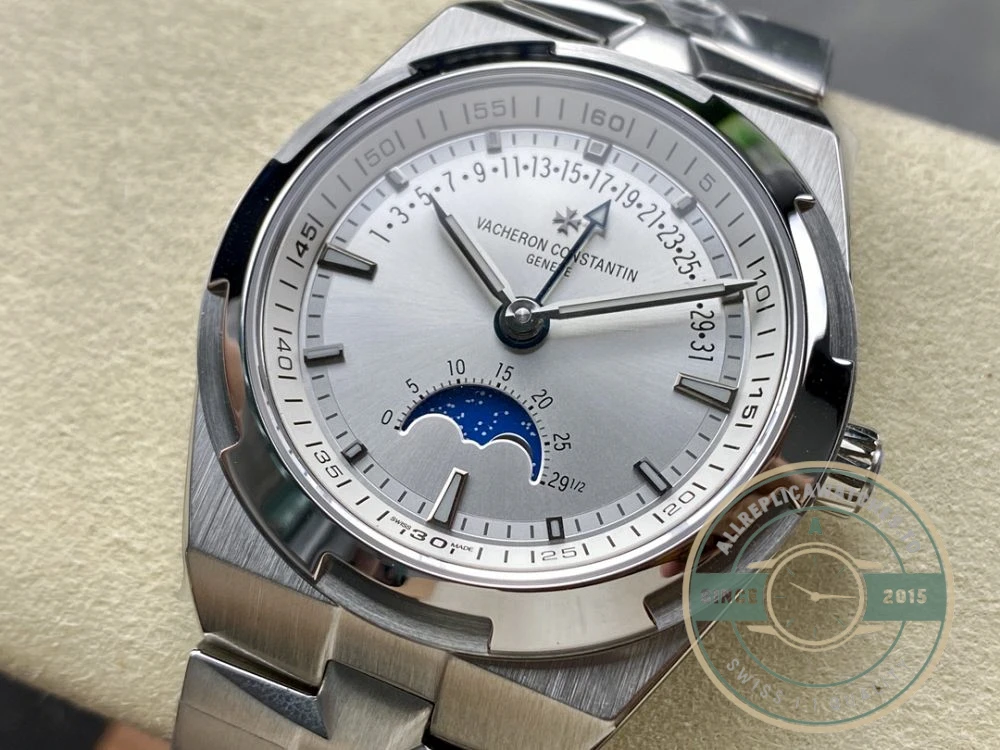 Replica Vacheron Constantin Overseas Series 4000V, White Dial 41mm - Factory Super Clone Watch