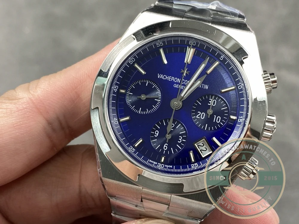 Replica Vacheron Constantin Overseas Series 5520V/210A-B148, 42.5mm - High-Grade Replica Watch
