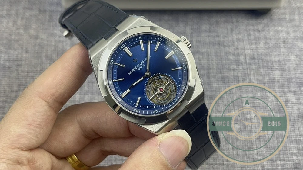 Replica Vacheron Constantin Overseas Series 6000V/210T-H032 - Swiss-Made Clone Watch