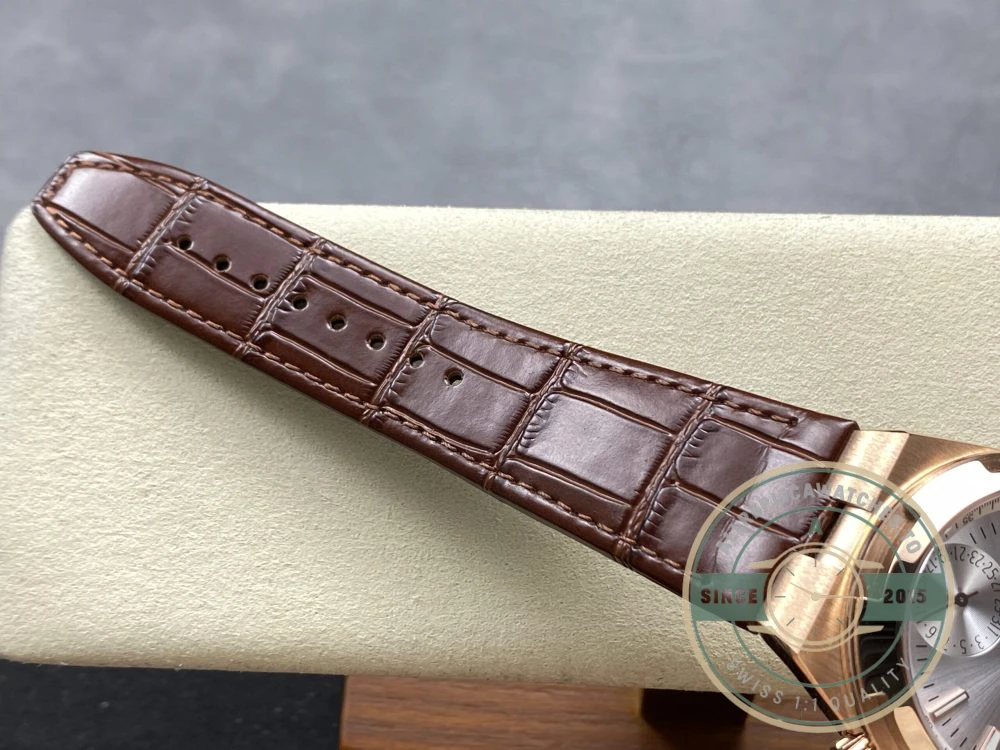 Replica Vacheron Constantin Overseas Series 7920V/000R-B336 41mm Croco Strap - Best Quality Replica Watch