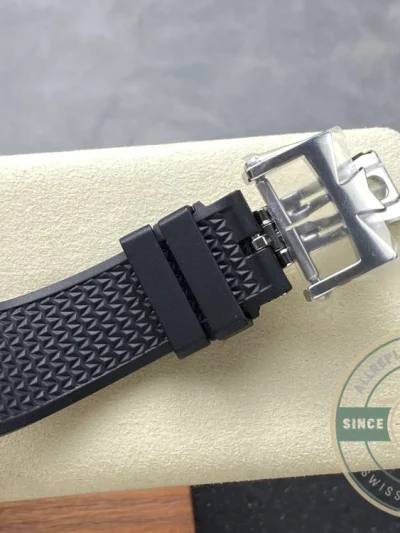 Replica Vacheron Constantin Overseas Series 7920V/210A-B546, 41mm - Premium Super Clone Watch