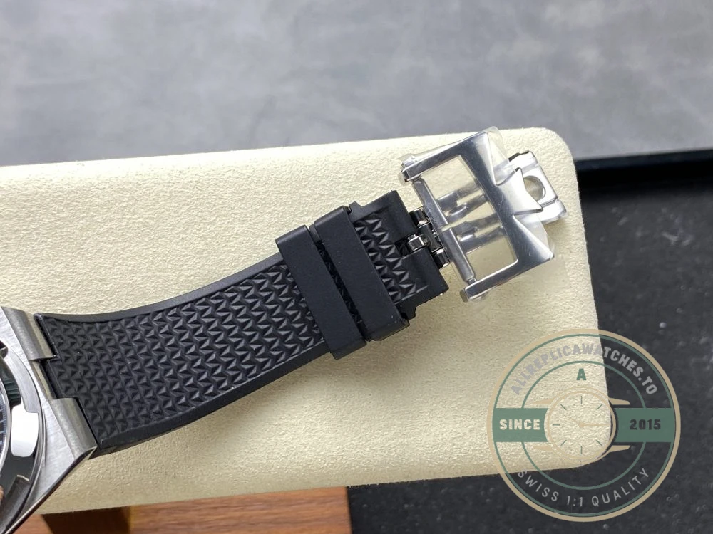 Replica Vacheron Constantin Overseas Series 7920V/210A-B546, 41mm - Premium Super Clone Watch