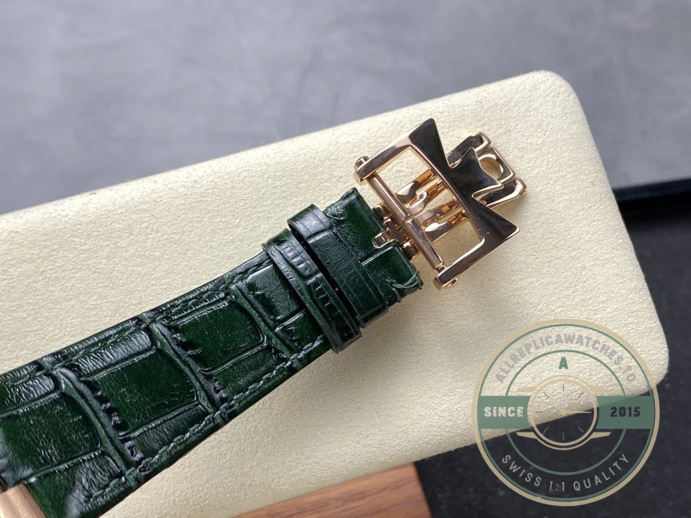 Replica Vacheron Constantin Overseas Series 7920V/210R-B965 41mm Green Dial - Factory Super Clone Watch