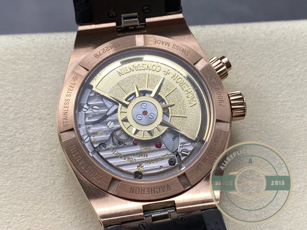 Replica Vacheron Constantin Overseas Series 7920V/210R-B965 41mm Green Dial - High-Grade Replica Watch
