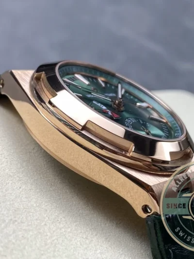 Replica Vacheron Constantin Overseas Series 7920V/210R-B965 41mm Green Dial - Affordable Super Clone Watch