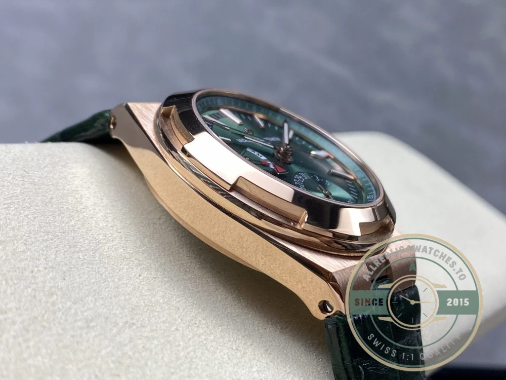 Replica Vacheron Constantin Overseas Series 7920V/210R-B965 41mm Green Dial - Affordable Super Clone Watch