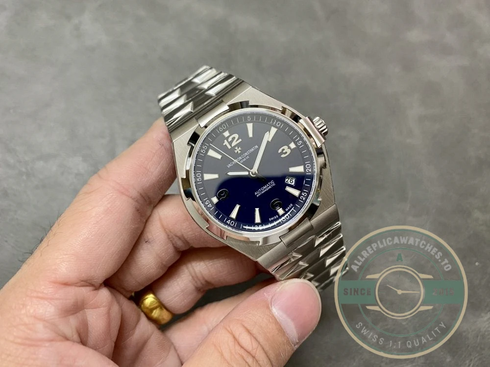 Replica Vacheron Constantin Overseas Series P47040/000A-9008, 42mm Blue Dial - Affordable Super Clone Watch