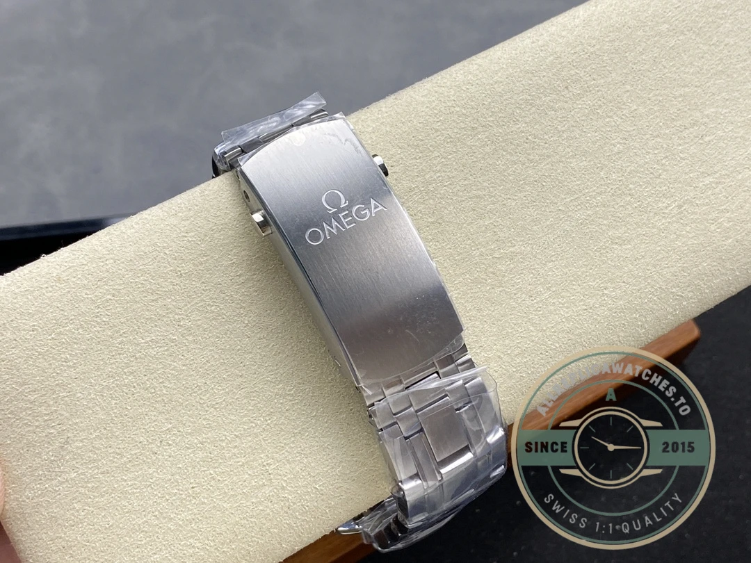 Super clone Omega Seamaster Black Dial 44mm 210.30.44.51.01.001 - Budget Luxury Replica Watch