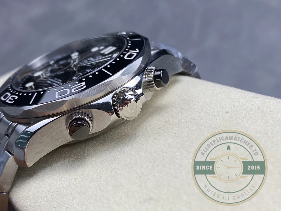 Super clone Omega Seamaster Black Dial 44mm 210.30.44.51.01.001 - Swiss-Made Clone Watch