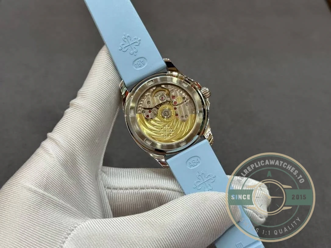 Superclone Aquanaut 5072R-001 Patek Philippe 35.6 mm, White gold, Blue dial - Luxury Replica Watch