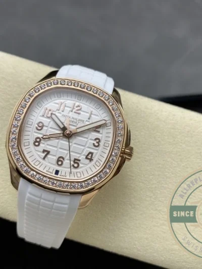 Superclone Aquanaut 5269/200R-001 Patek Philippe Luce Travel Time 38.8 mm, Rose gold - Affordable Super Clone Watch
