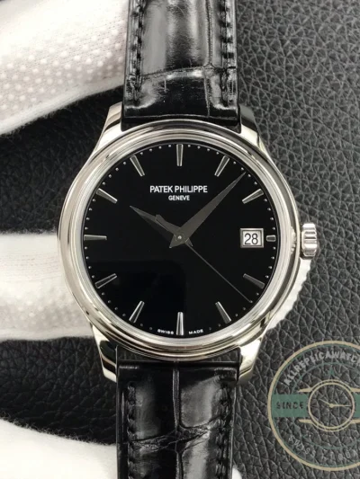 Superclone Calatrava 5227G-010 Patek Philippe DATE, SWEEP SECONDS. 39 mm, White gold - Top-Tier Swiss Replica Watch