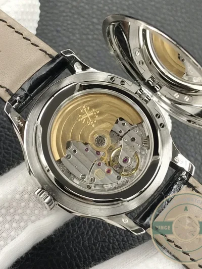Superclone Calatrava 5227G-010 Patek Philippe DATE, SWEEP SECONDS. 39 mm, White gold - Budget Luxury Replica Watch