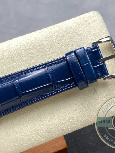 Superclone Complications 5960P-015 Patek Philippe Annual Calendar Chronograph 42 mm, Gold White, Blue Dial - Budget Luxury Replica Watch